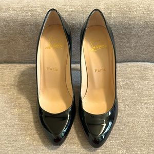 Christian Louboutin black patent Dolly pump size 6